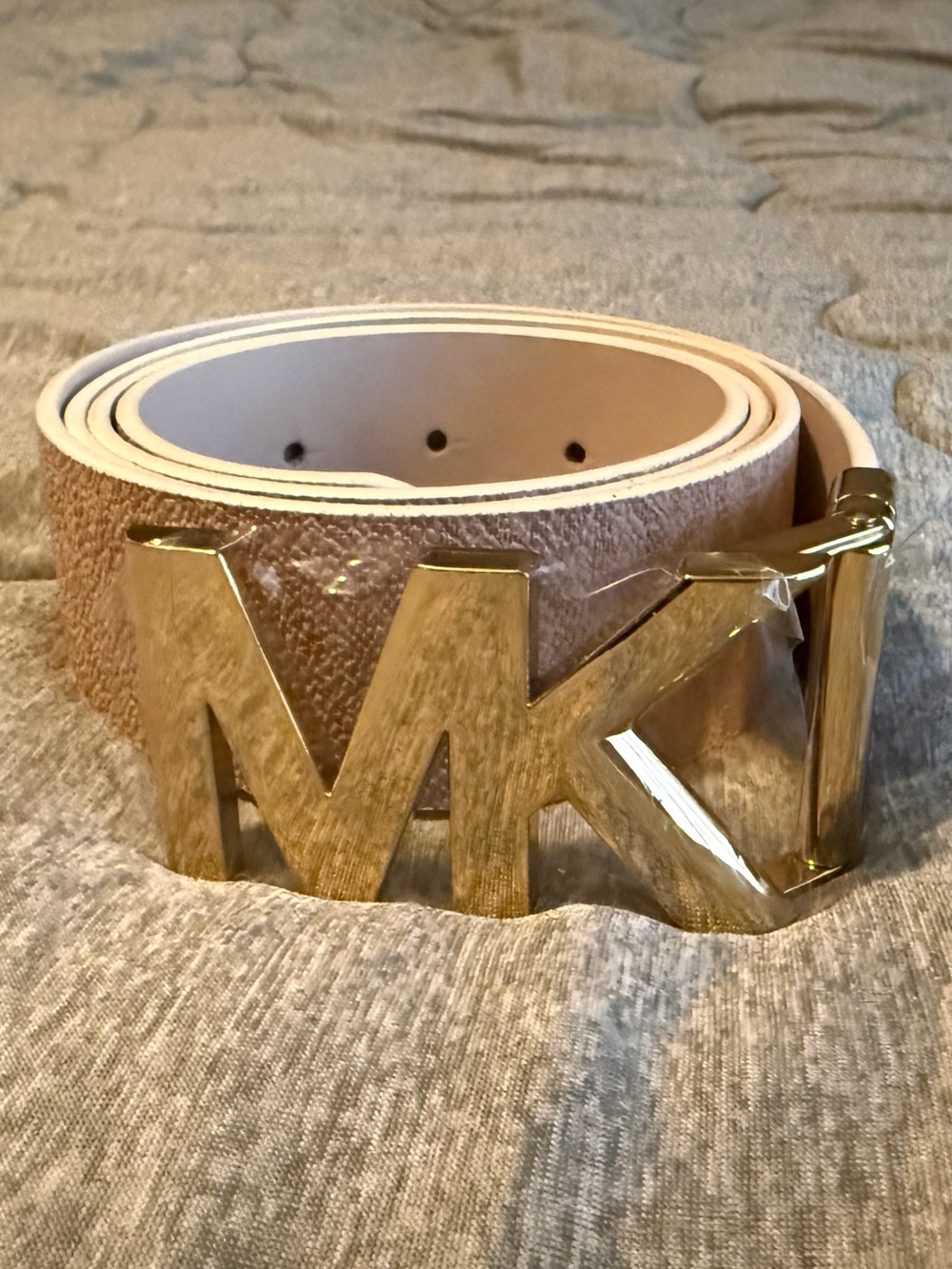 Michael Kors Ballet Pink Leather Logo Waist Belt with Gold Hardware